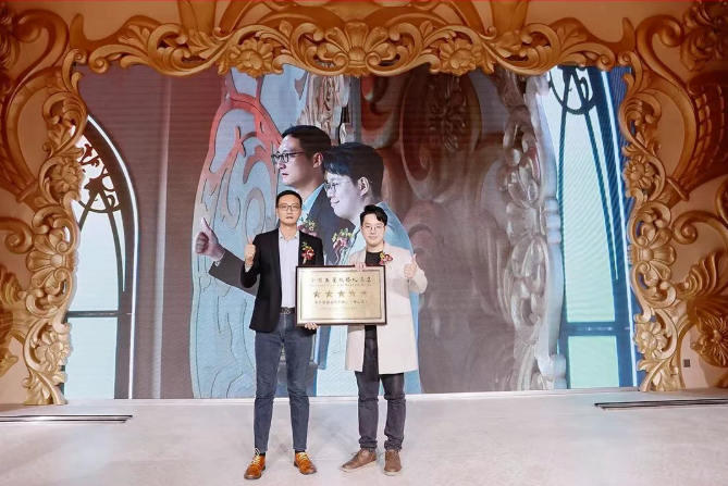 佛山希樂曼，獲評&ldquo;全國五星級(jí)婚禮酒店&rdquo;！